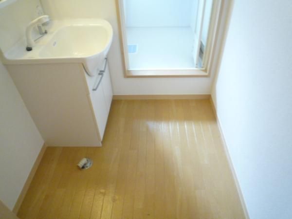 �y���ʏ��z�@