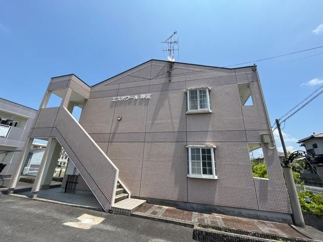 �y�G���g�����X�z�@