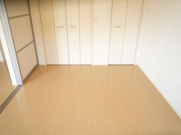 �y�Q���z�@