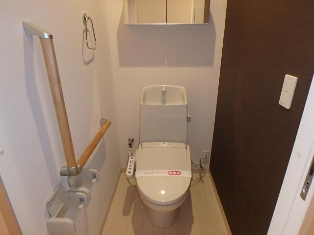 �y�g�C���z�@