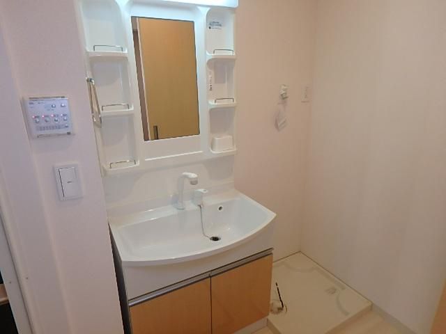 �y���ʏ��z�@