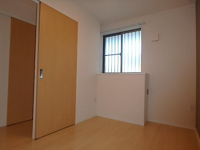 �y�Q���z�@