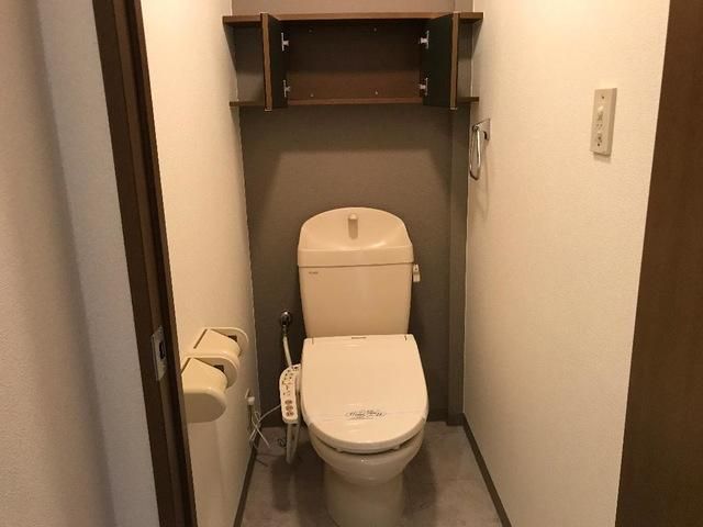 �y�g�C���z�@