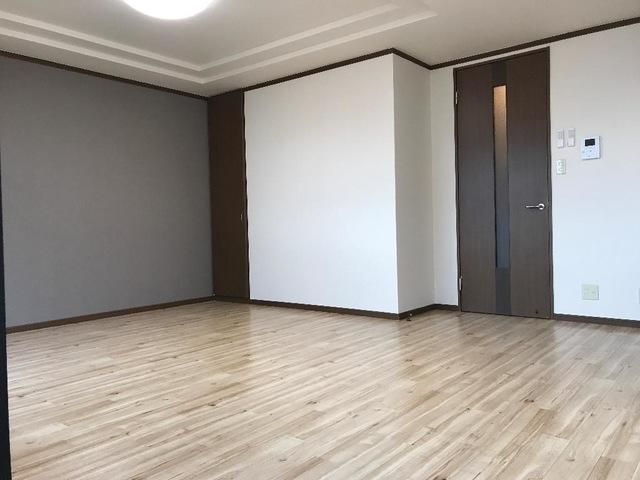 �y�Q���z�@