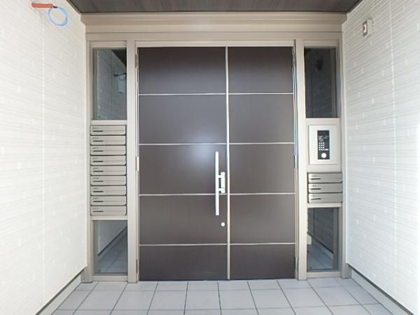 �y�G���g�����X�z�@