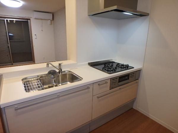 �y�L�b�`���z�@