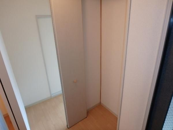 �y���[�z�@�����փN���[�[�b�g��