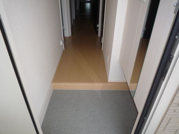 �y���ցz�@���V���[�Y�{�b�N�X��