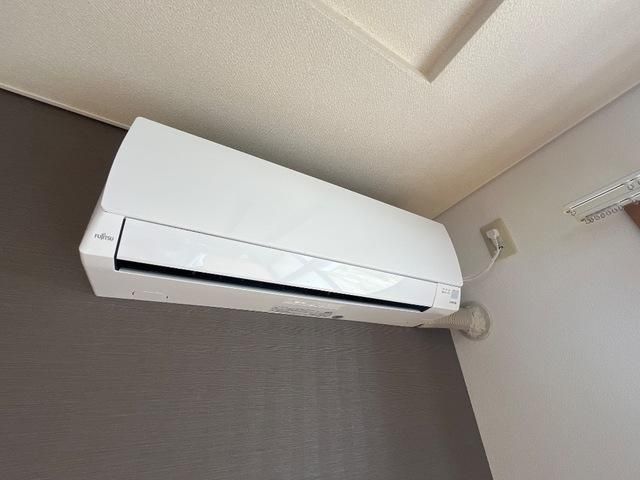 �y���̑��ݔ��z�@