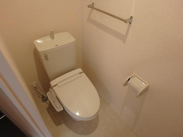 �y�g�C���z�@