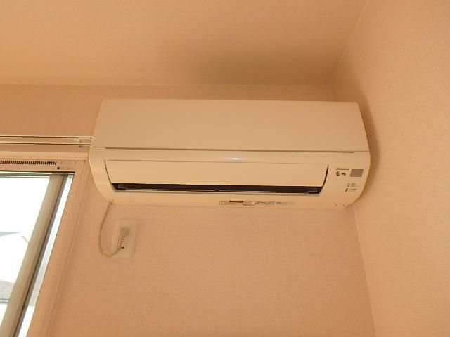 �y���̑��ݔ��z�@