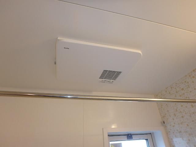 �y���̑��ݔ��z�@