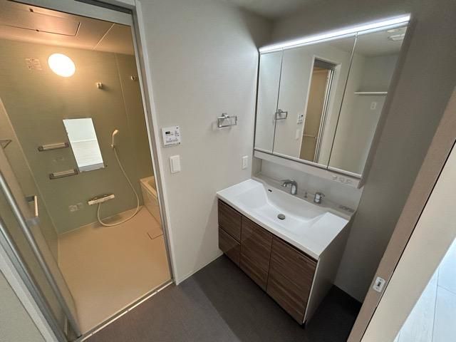 �y���ʏ��z�@