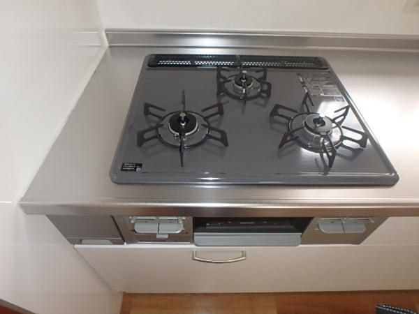 �y���̑��ݔ��z�@