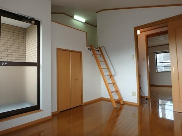 �y���̑������E�X�y�[�X�z�@