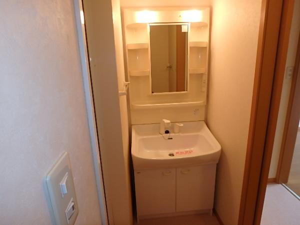 �y���ʏ��z�@