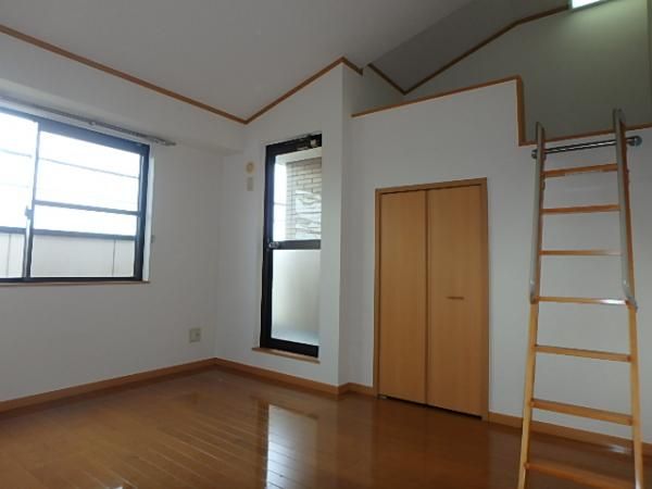 �y�q�������z�@