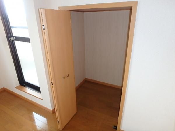 �y���[�z�@