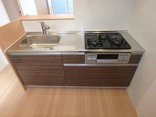 �y�L�b�`���z�@