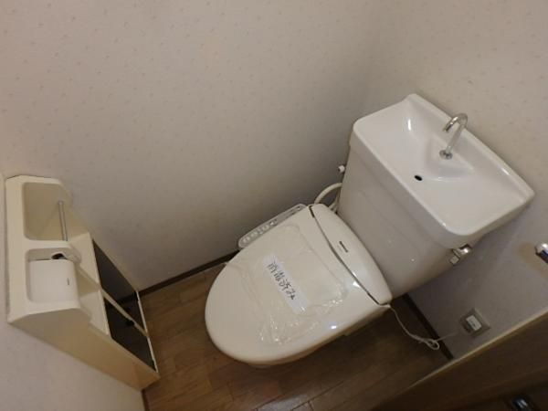 �y�g�C���z�@