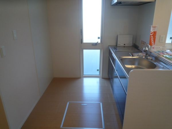 �y�L�b�`���z�@