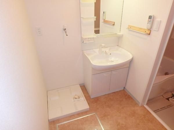 �y���ʏ��z�@���V�����v�[�h���b�T�[��