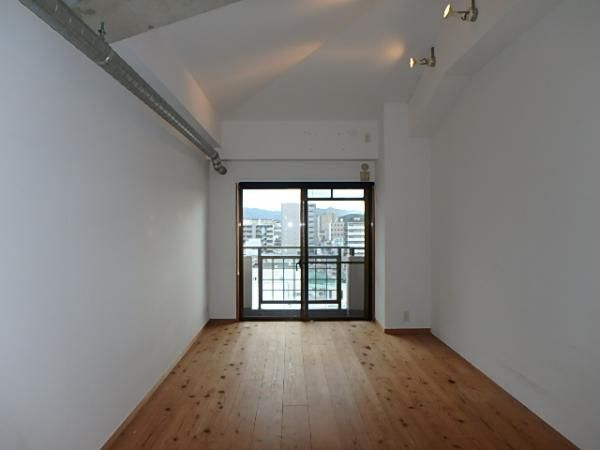 �y���̑������E�X�y�[�X�z�@