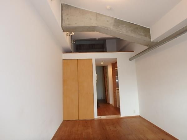 �y�Q���z�@