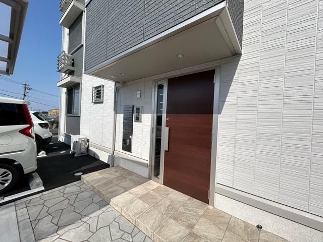 �y�G���g�����X�z�@