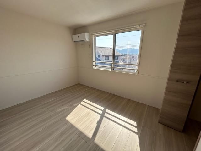 �y�Q���z�@