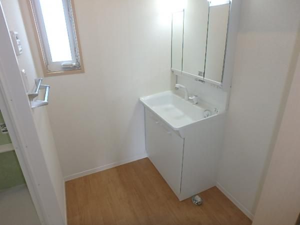 �y���ʏ��z�@���V�����v�[�h���b�T�[�t��