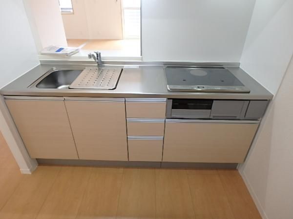 �y�L�b�`���z�@