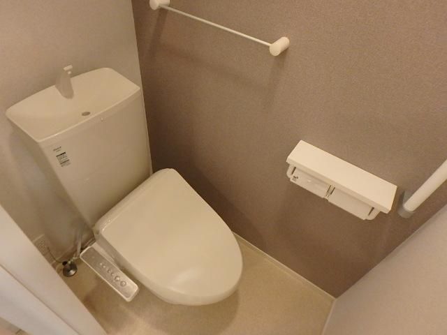 �y�g�C���z�@