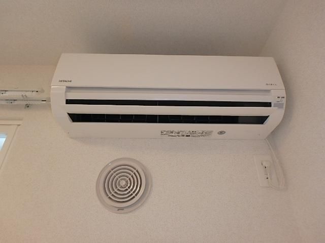 �y���̑��ݔ��z�@