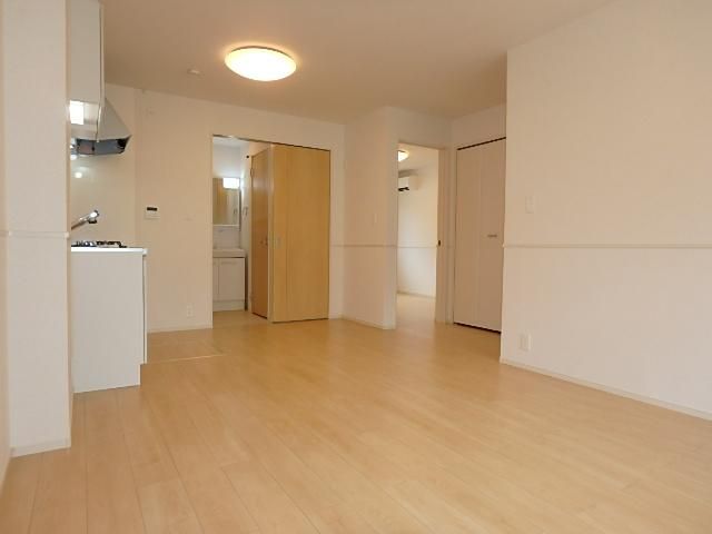 �y�����E���r���O�z�@