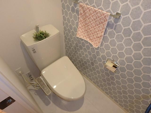 �y�g�C���z�@