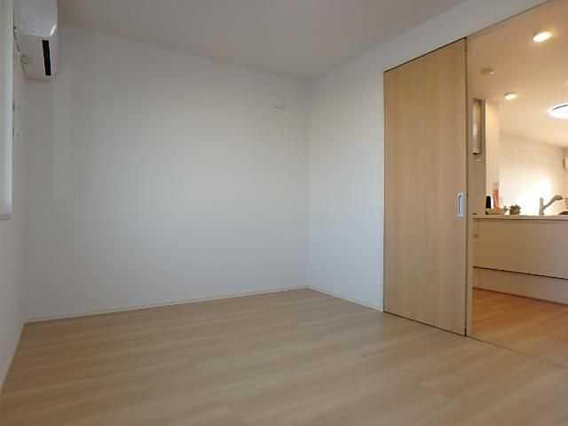 �y���̑������E�X�y�[�X�z�@