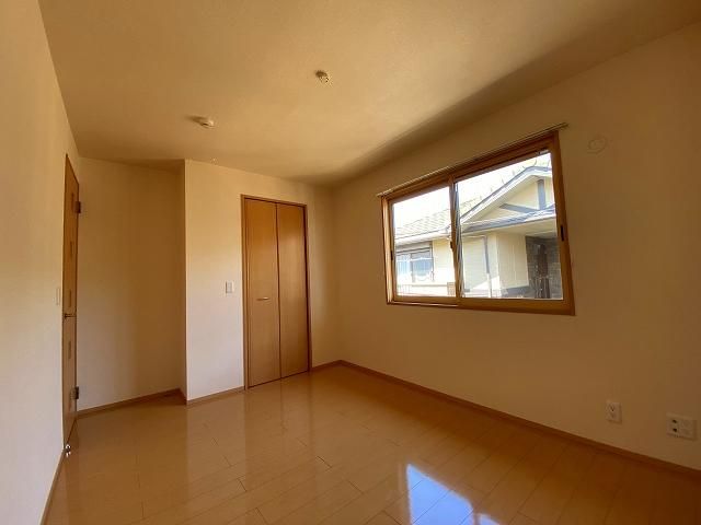 �y���̑������E�X�y�[�X�z�@