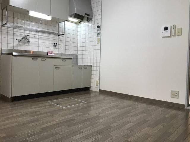 y̑EXy[Xz@