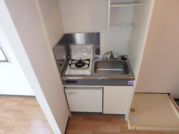 �y�L�b�`���z�@