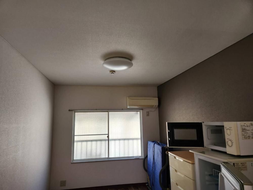 �y���ԁE���r���O�z�@