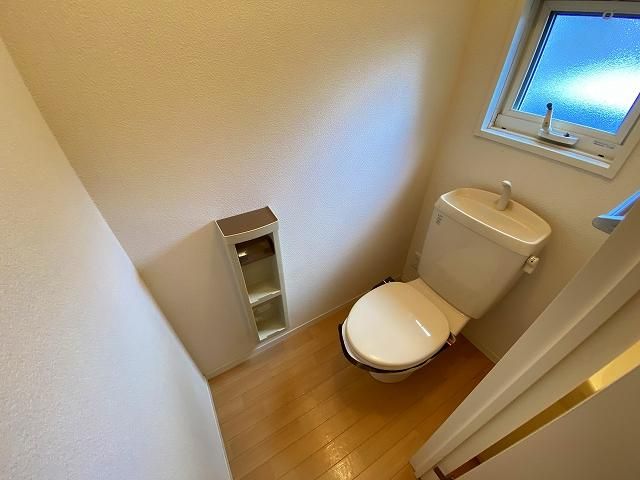 �y�g�C���z�@