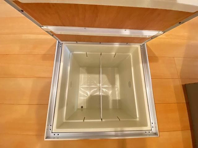 �y�L�b�`���z�@