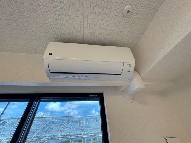 �y���̑��ݔ��z�@