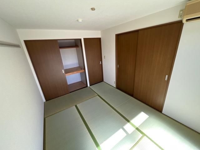 �y�Q���z�@