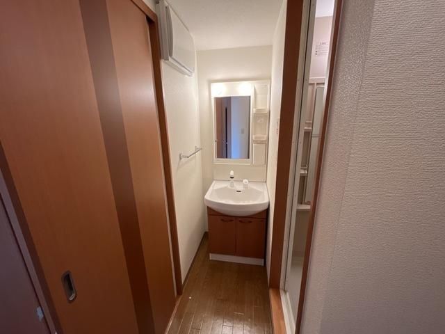 �y���ʏ��z�@