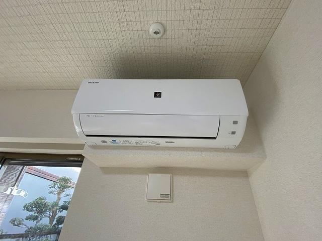 �y���̑��ݔ��z�@