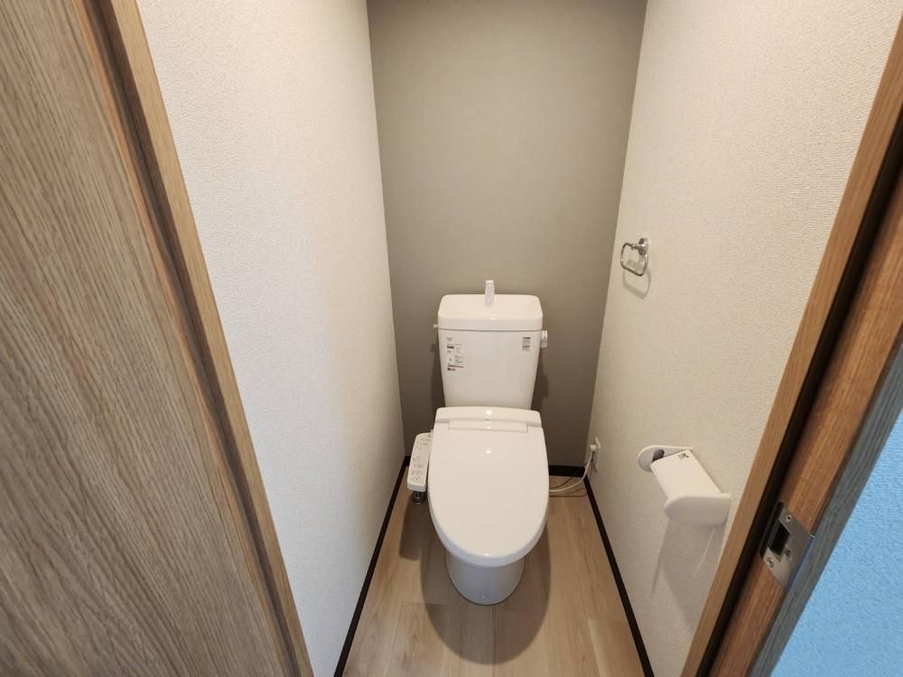 �y�g�C���z�@