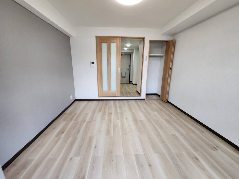 �y�Q���z�@