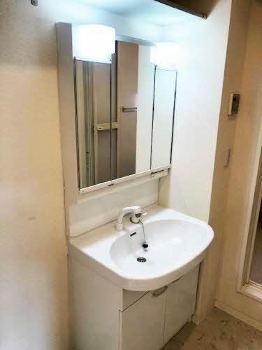 �y���ʏ��z�@